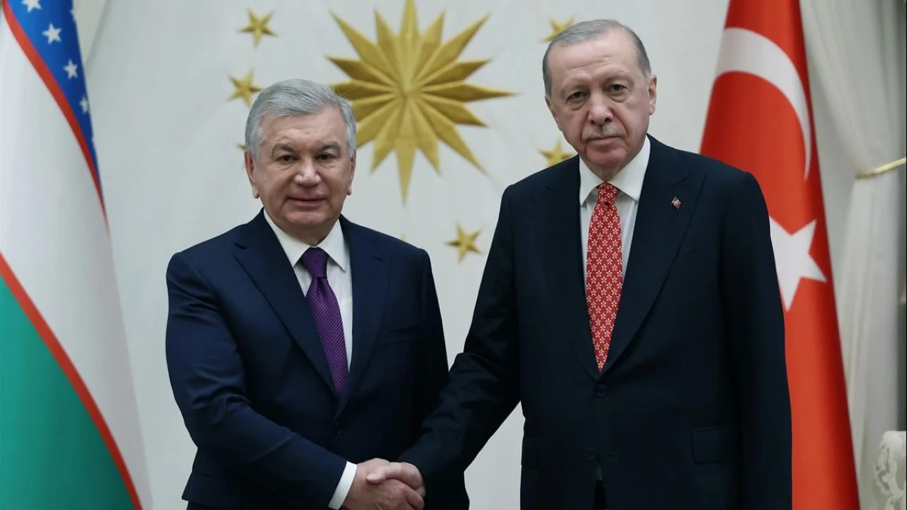 Cumhurbaşkanı Erdoğan, Mirziyoyev ile bir araya geldi