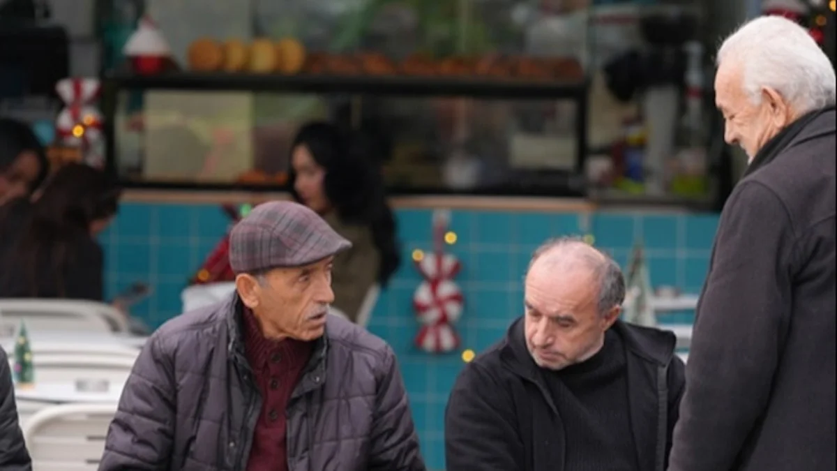 17 milyon emeklinin gözü kulağı bu haberde! Maaş artışında yeni plan ortaya çıktı
