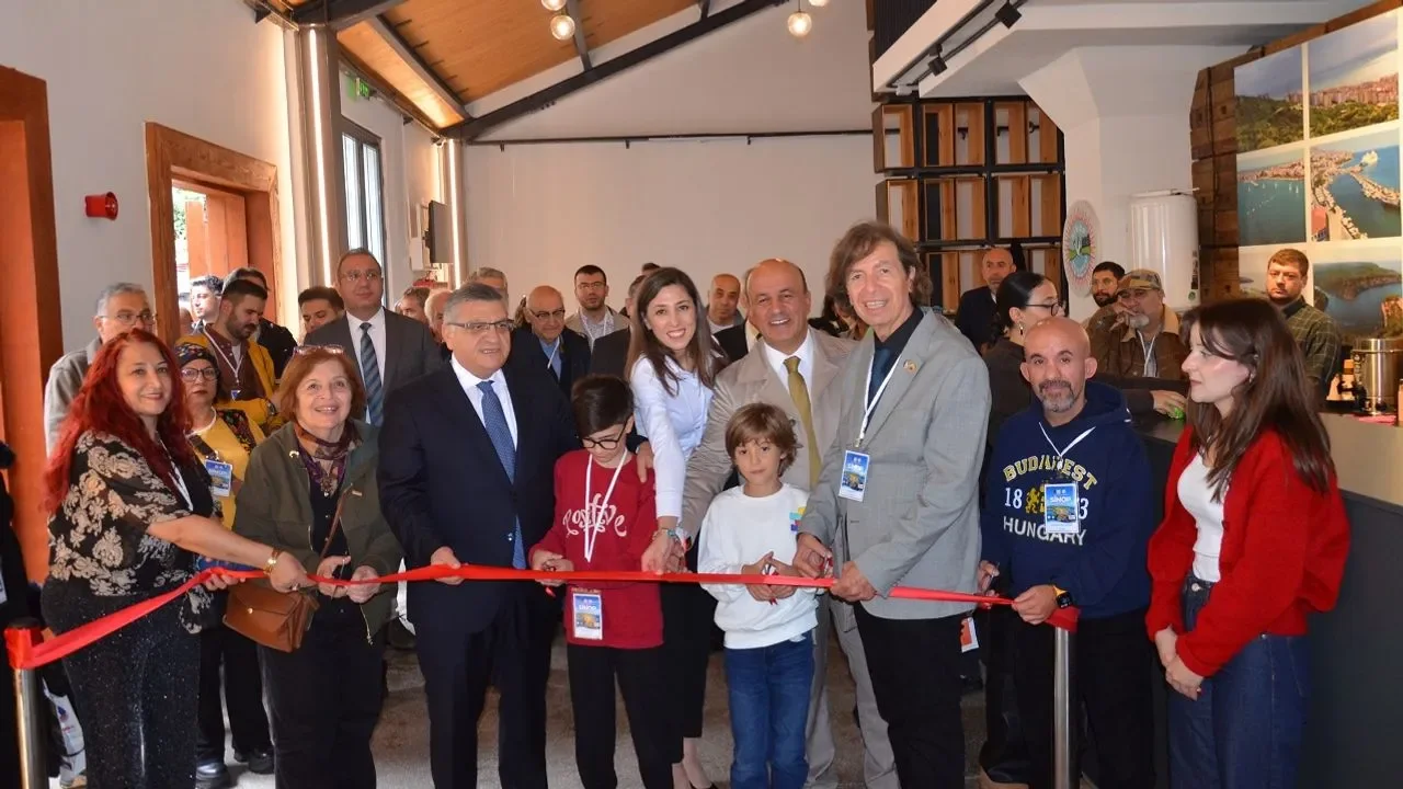 Sinop’ta üç büyük fotoğraf sergisi bir arada açıldı