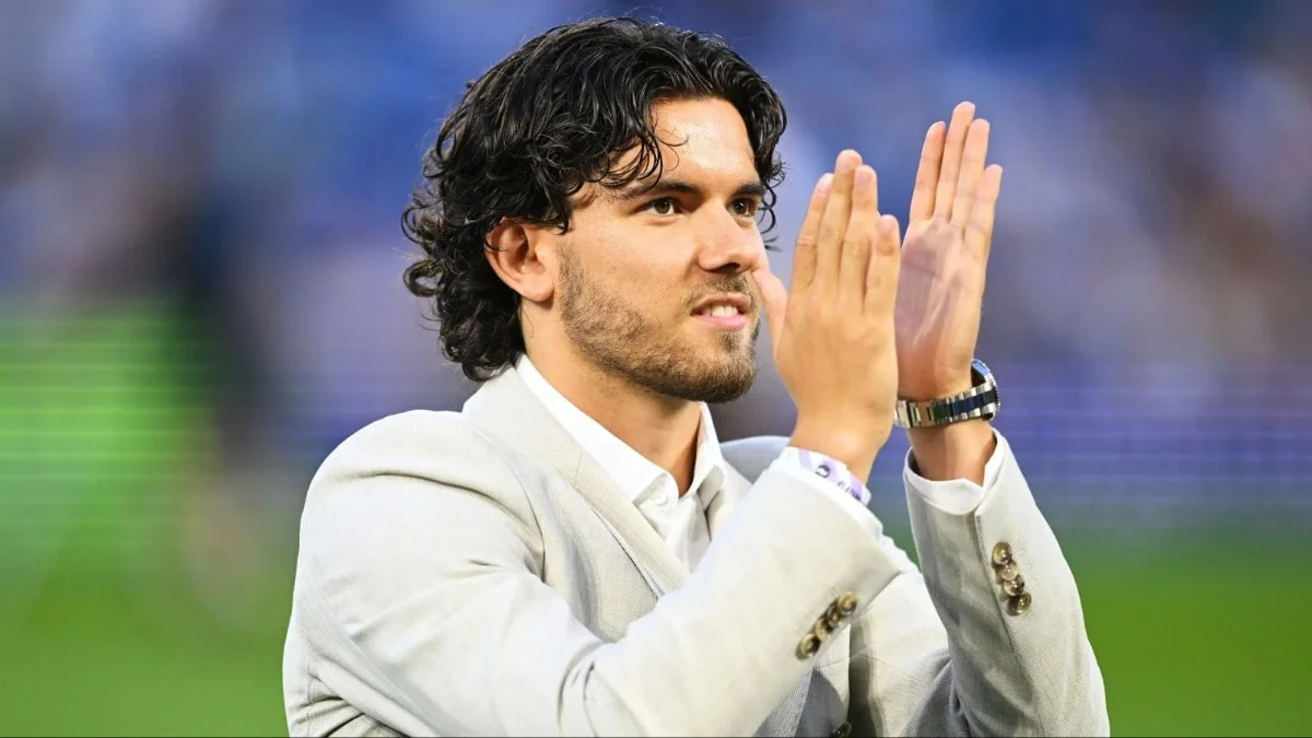 Ferdi Kadıoğlu’ndan müjdeli haber: Milli futbolcu sahalara geri dönüyor