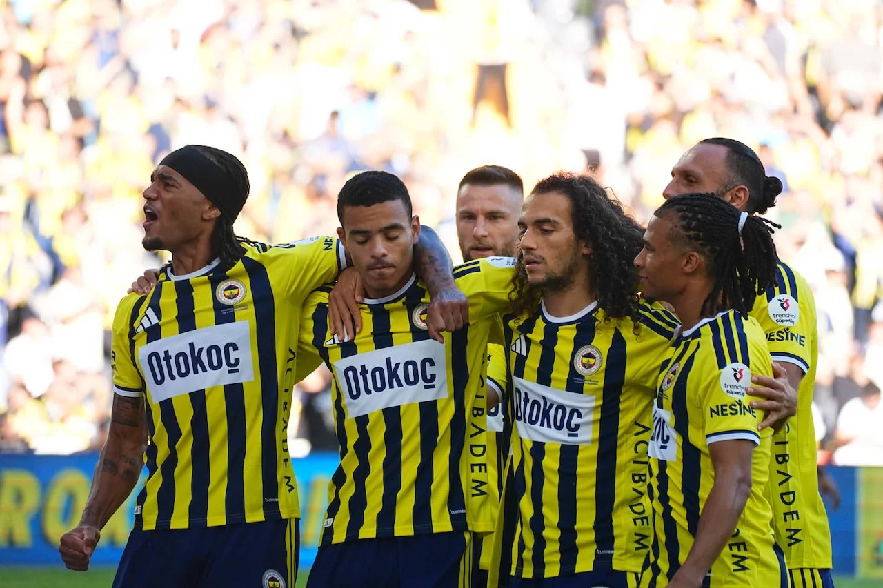 İsmail Kartal'ın en güvendiği isimdi! Fenerbahçe'de Guendouzi'nin bileti kesildi