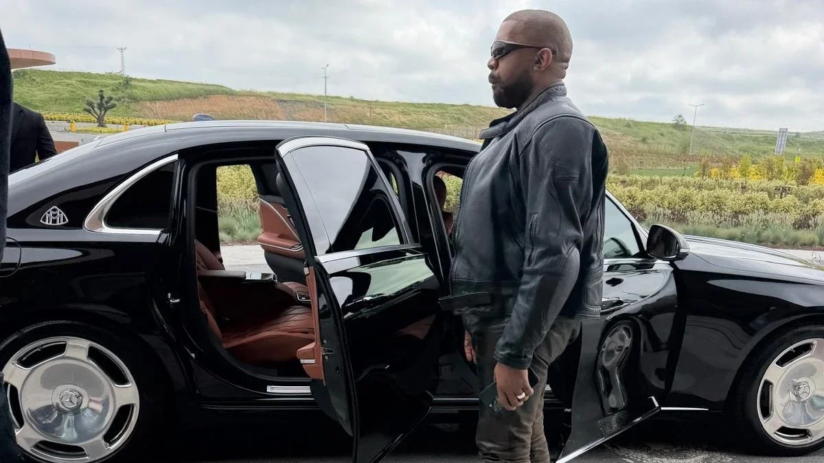 Kanye West 120 bin kişilik dev konser için İstanbul'da