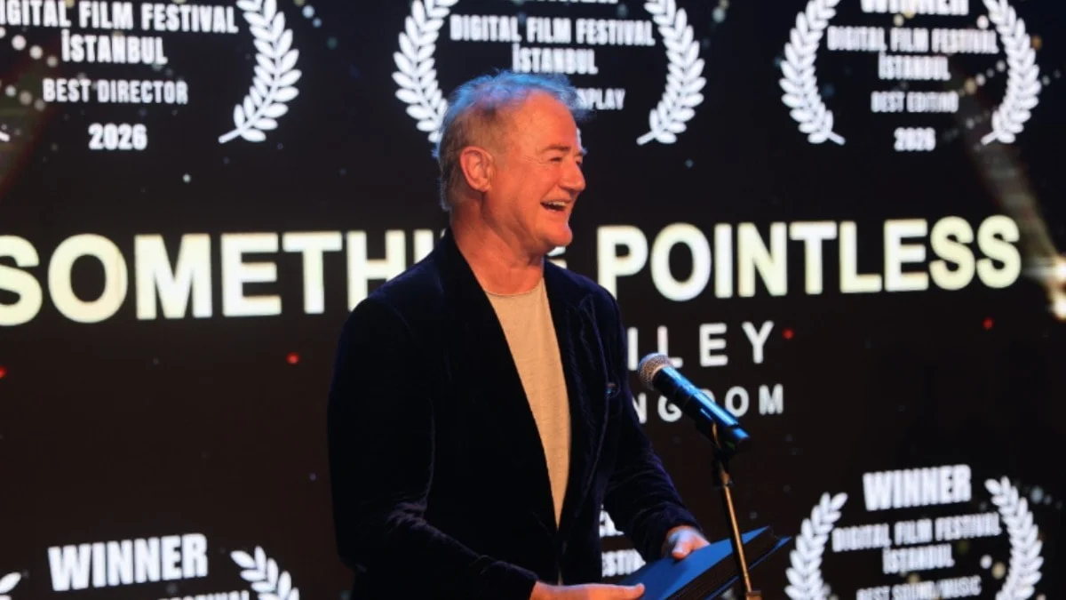 Game of Thrones oyuncusu Owen Teale, İstanbul’da ödül kazandı