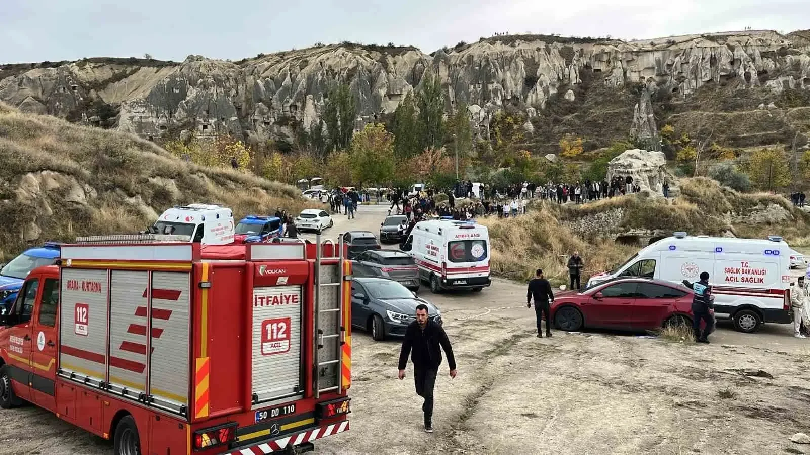 Son dakika | Kapadokya'da peribacası çöktü: Can kaybı 3'e yükseldi! Nedeni belli oldu, ilk görüntüler geldi