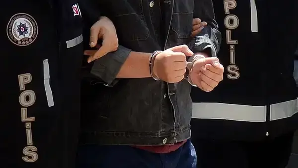 İstanbul merkezli 'change oto' operasyonu: 61 araç ele geçirildi, 35 gözaltı!