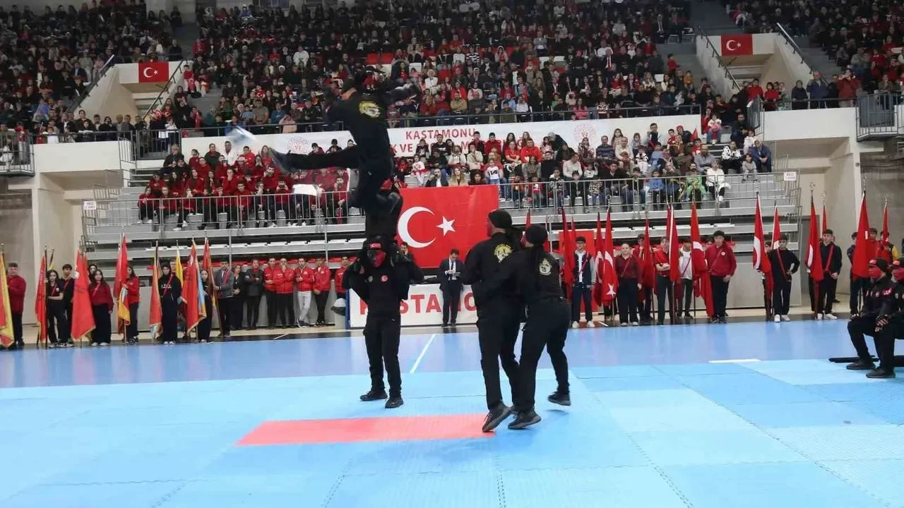 Kastamonu'da Cumhuriyet Bayramı coşkusu